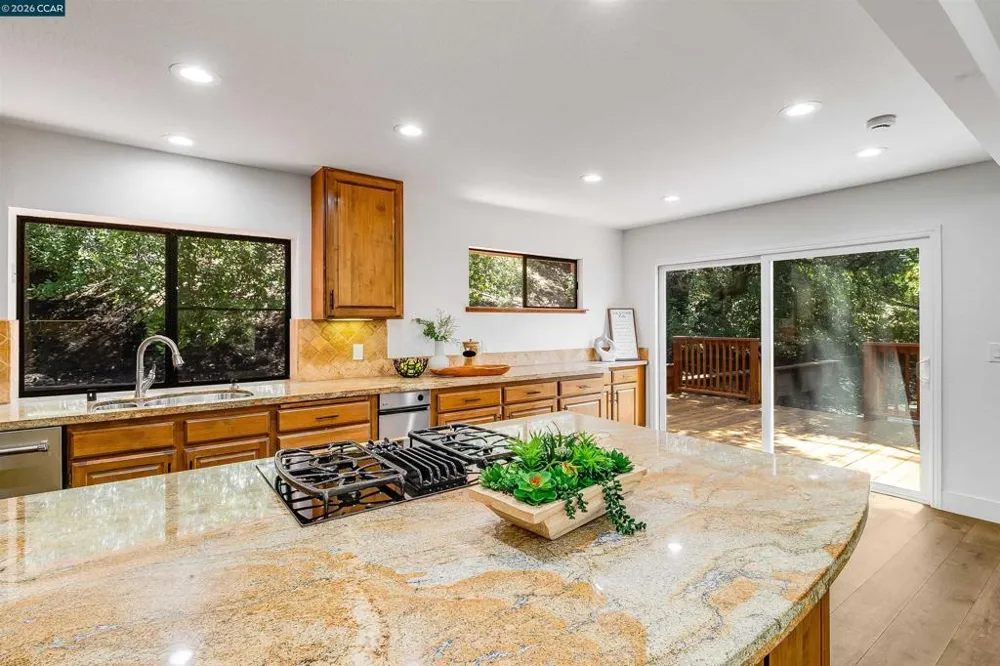 3137 Gloria Ter Lafayette, CA 94549