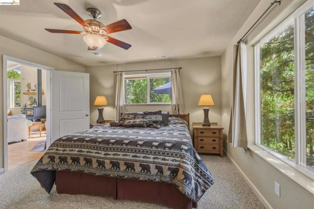 29392 Alpine Dr Cold Springs, CA 95335