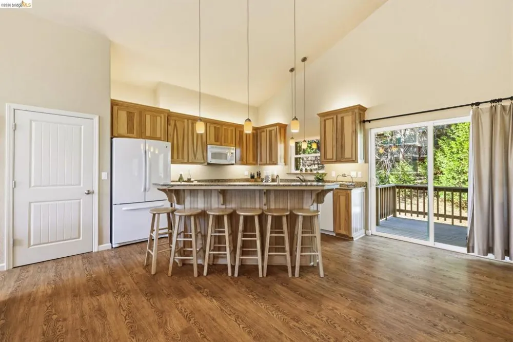 29392 Alpine Dr Cold Springs, CA 95335