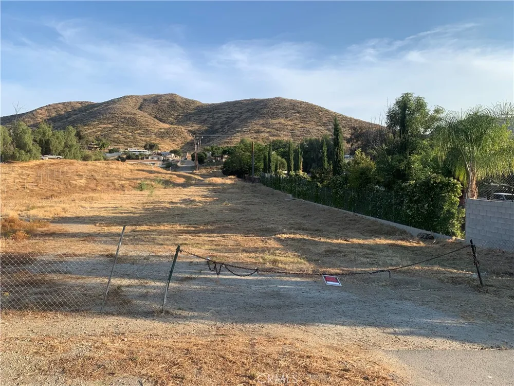 McWade Avenue Homeland, CA 92548
