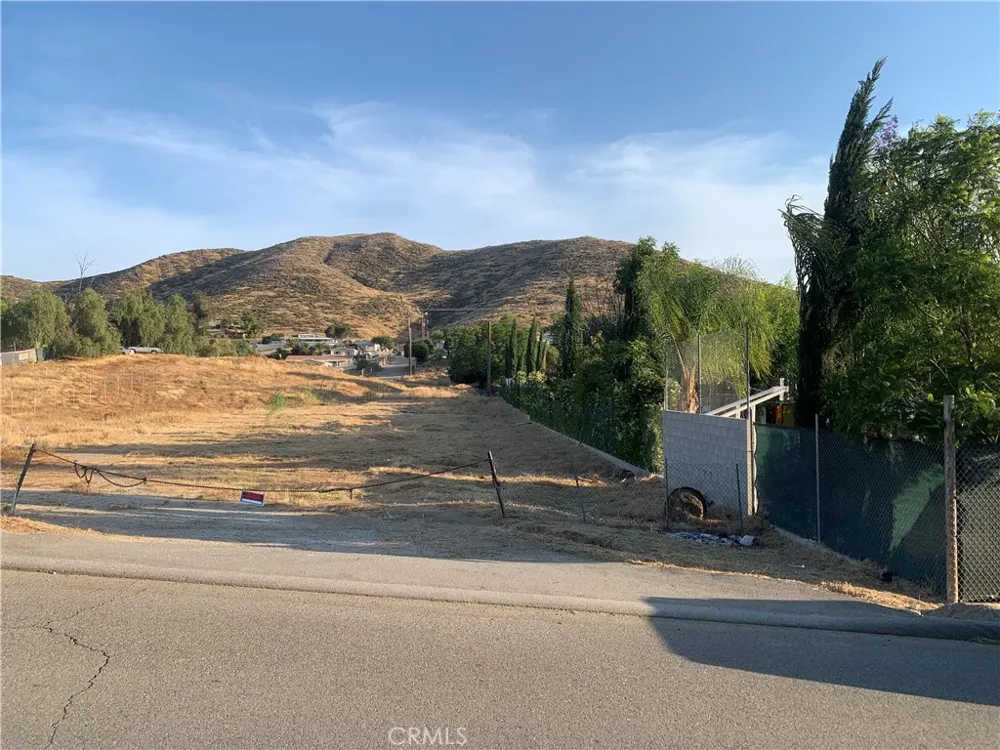 McWade Avenue Homeland, CA 92548