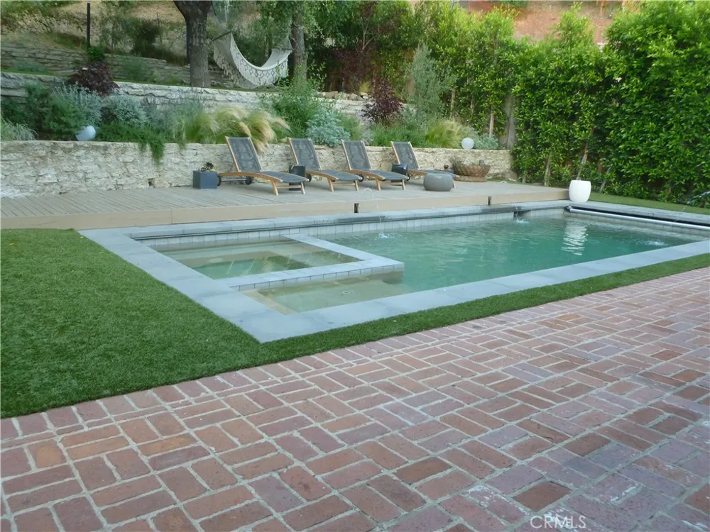 1094 Acanto Place Bel Air, CA 90049
