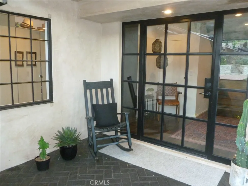 1094 Acanto Place Bel Air, CA 90049