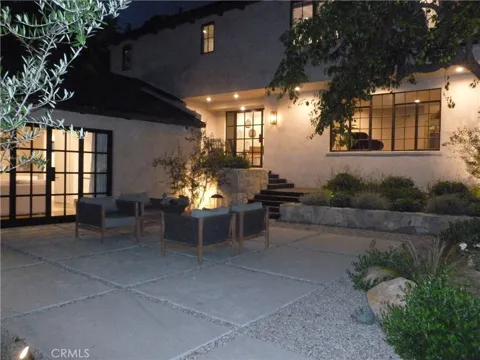 1094 Acanto Place
