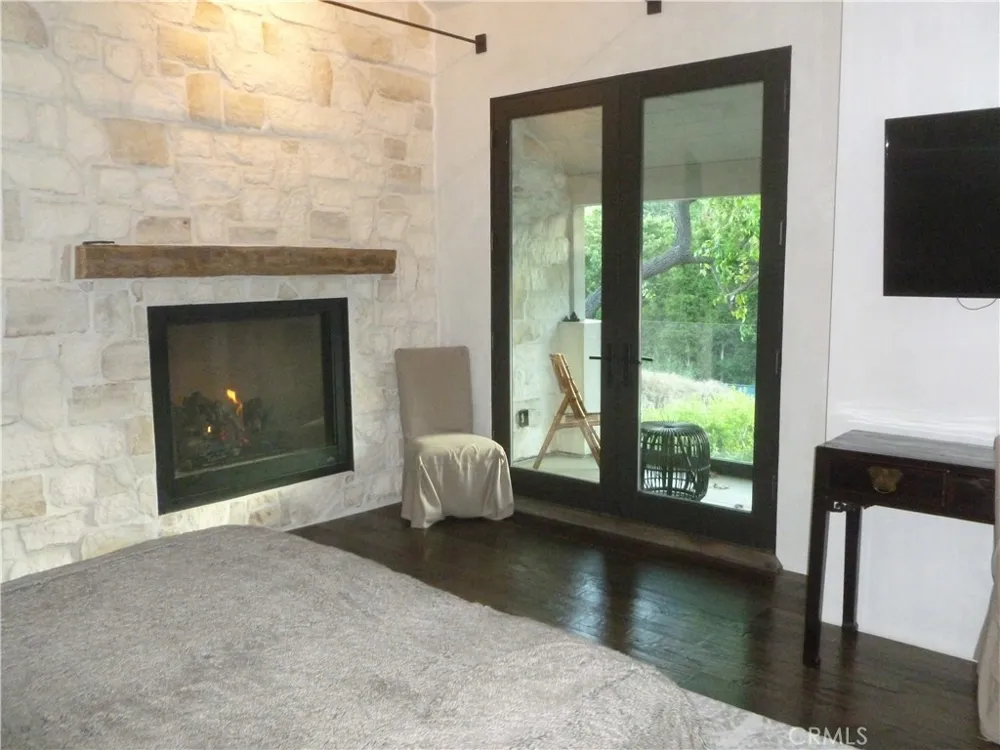 1094 Acanto Place Bel Air, CA 90049