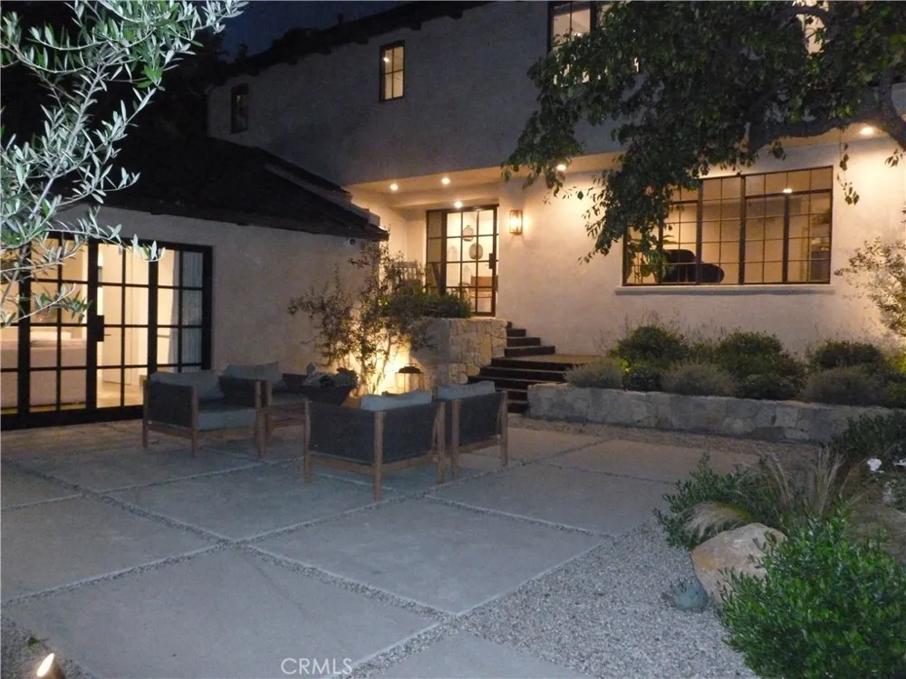 1094 Acanto Place Bel Air, CA 90049