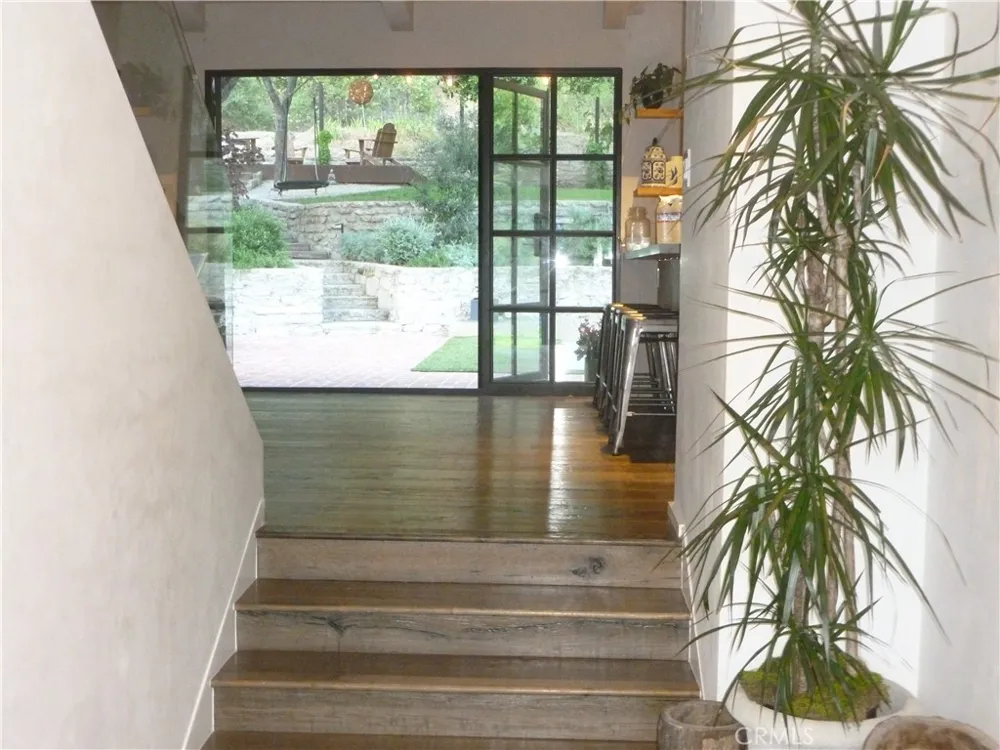 1094 Acanto Place Bel Air, CA 90049