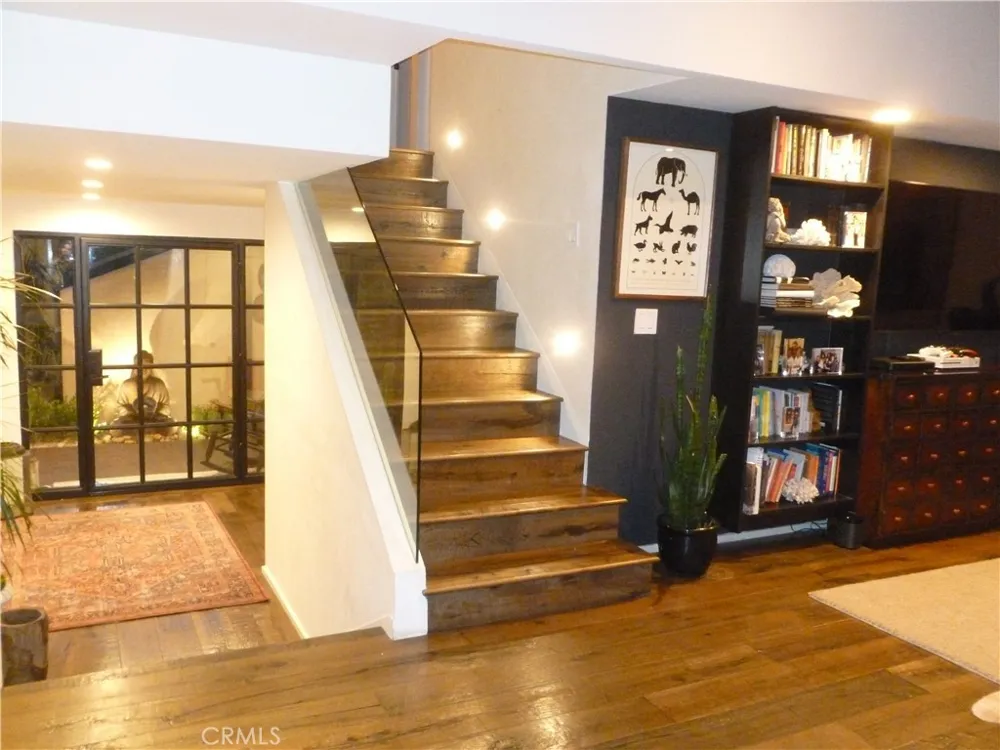 1094 Acanto Place Bel Air, CA 90049