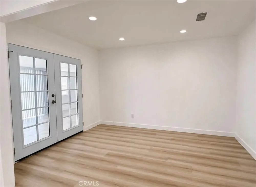 1065 S Prospero Drive Glendora, CA 91740