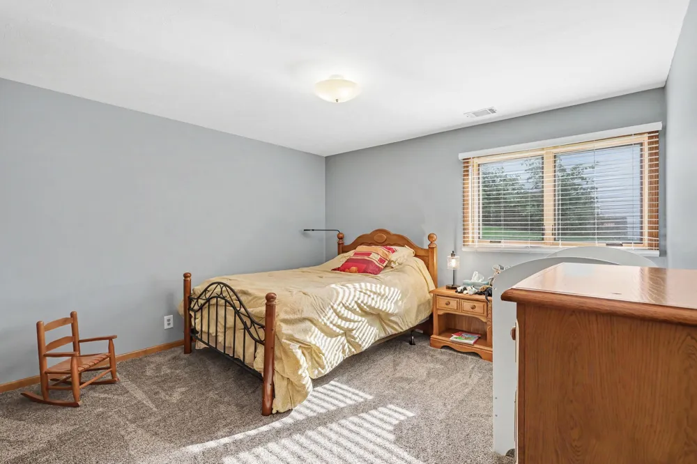 10068 Holiday Drive Zeeland, MI 49464