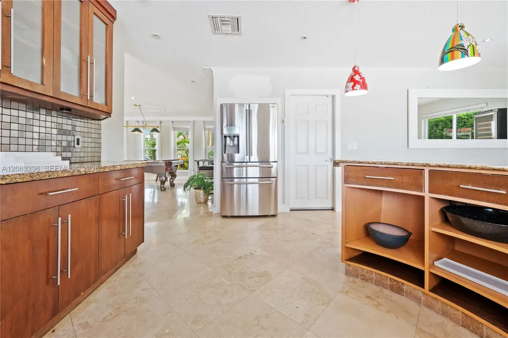 649 Layne Blvd Hallandale Beach, FL 33009