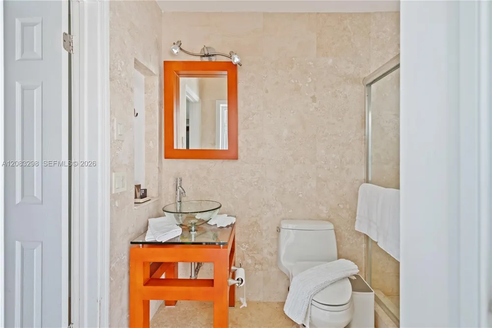 649 Layne Blvd Hallandale Beach, FL 33009