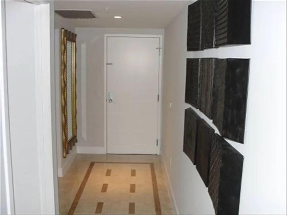 185 SW 7th Street #1802 Miami, FL 33130