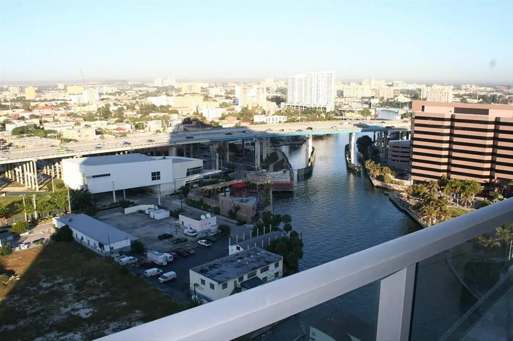 185 SW 7th Street #1802 Miami, FL 33130