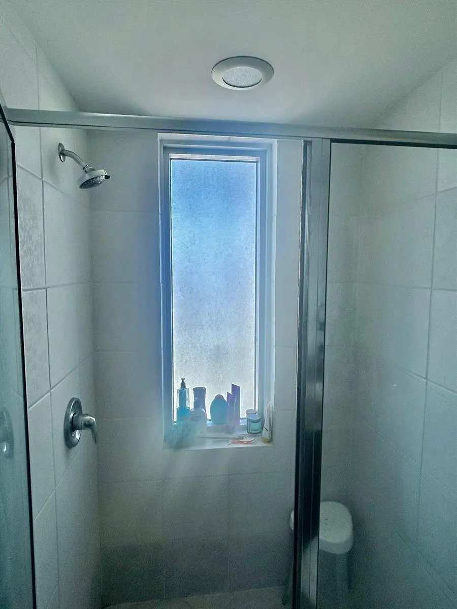 185 SW 7th Street #1802 Miami, FL 33130