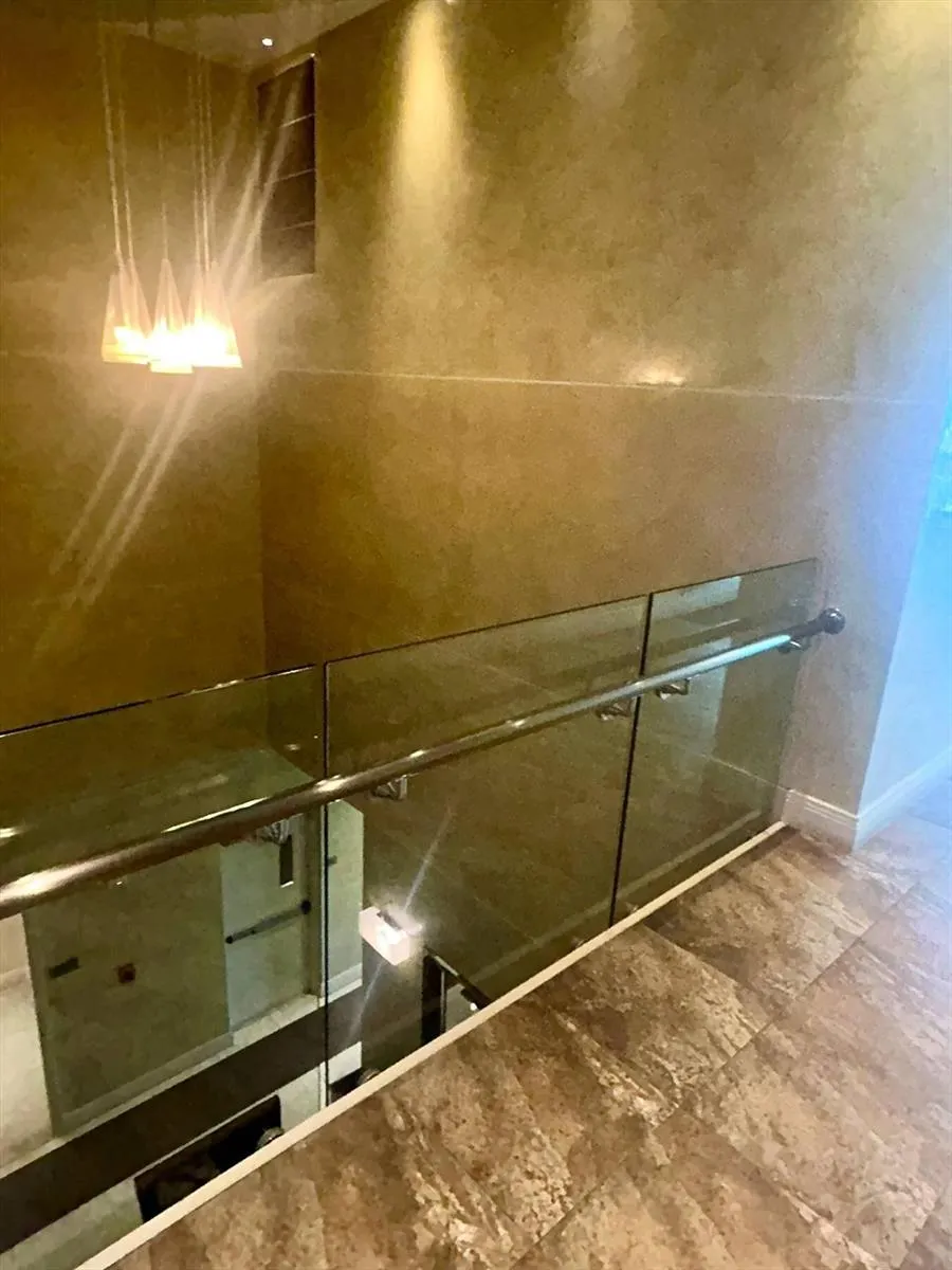185 SW 7th Street #1802 Miami, FL 33130