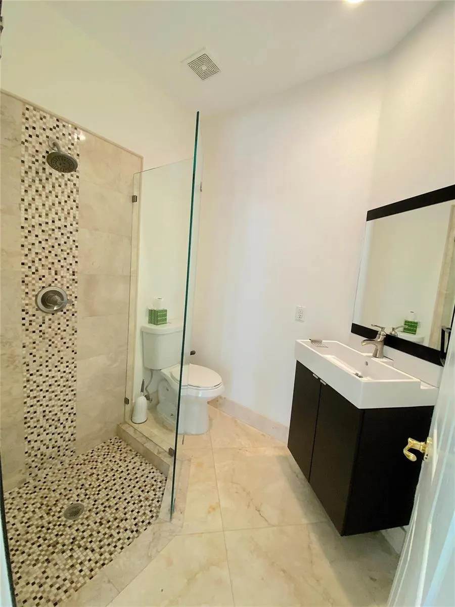 5830 NW 119TH DRIVE Coral Springs, FL 33076