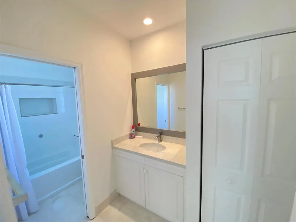 5830 NW 119TH DRIVE Coral Springs, FL 33076