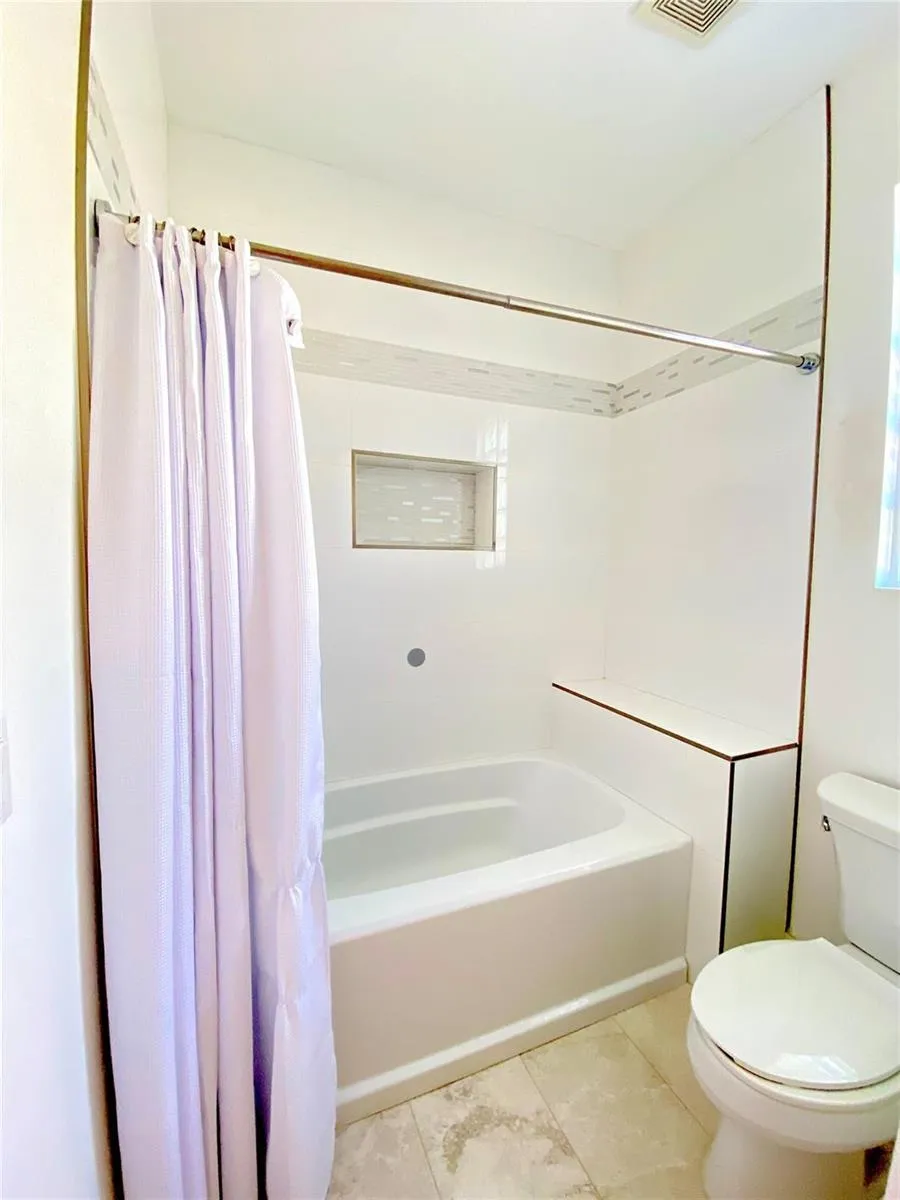 5830 NW 119TH DRIVE Coral Springs, FL 33076