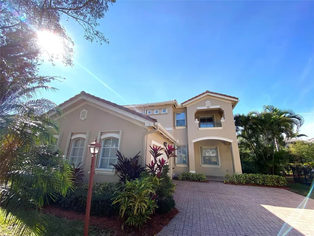 5830 NW 119TH DRIVE Coral Springs, FL 33076