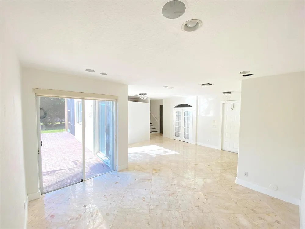 5830 NW 119TH DRIVE Coral Springs, FL 33076