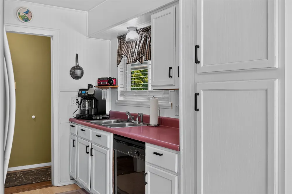 309 W Vandalia Street Broken Arrow, OK 74012
