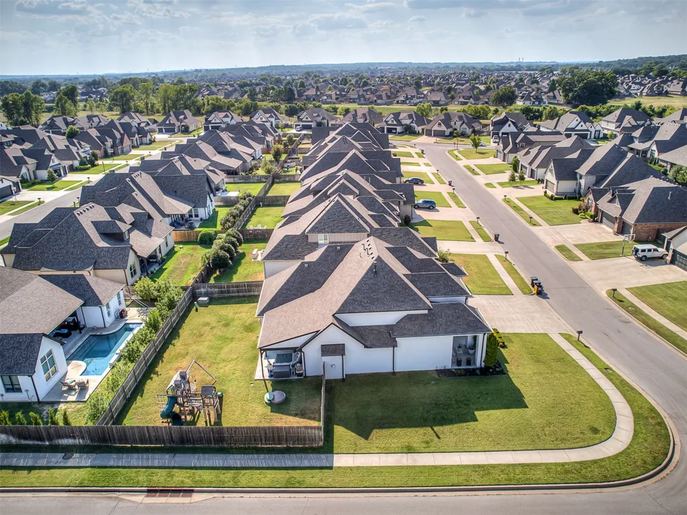 7392 E 126th Street S Bixby, OK 74008