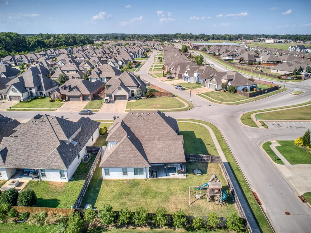 7392 E 126th Street S Bixby, OK 74008