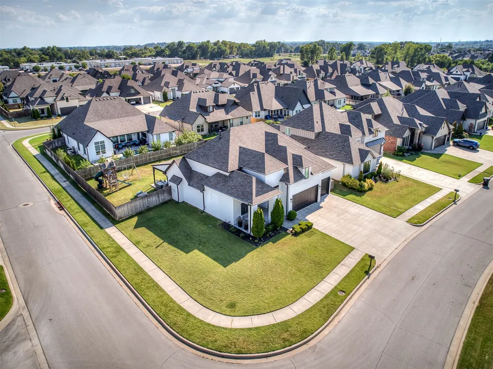 7392 E 126th Street S Bixby, OK 74008