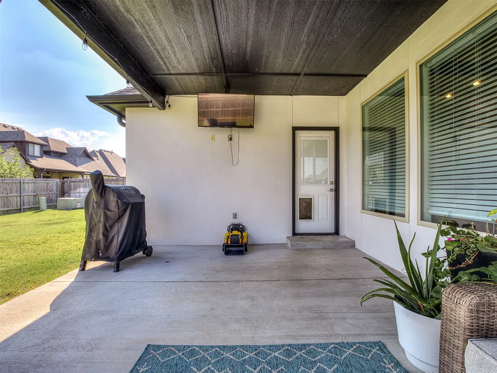 7392 E 126th Street S Bixby, OK 74008