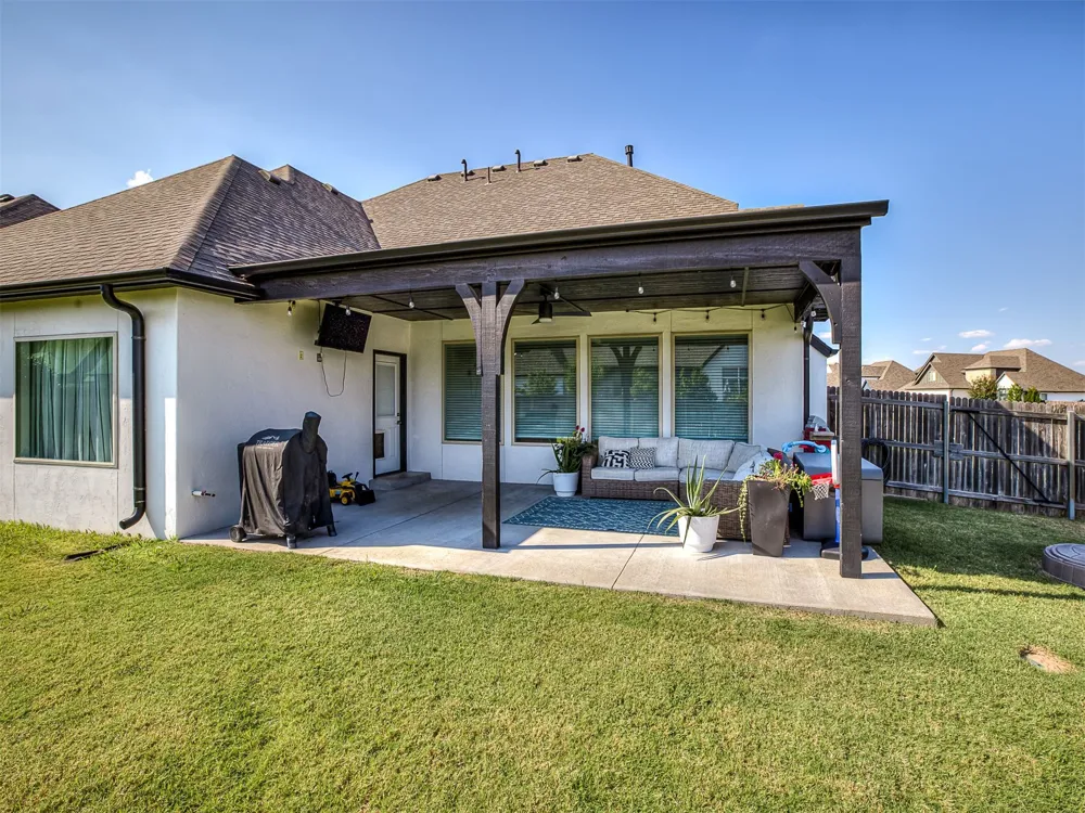 7392 E 126th Street S Bixby, OK 74008