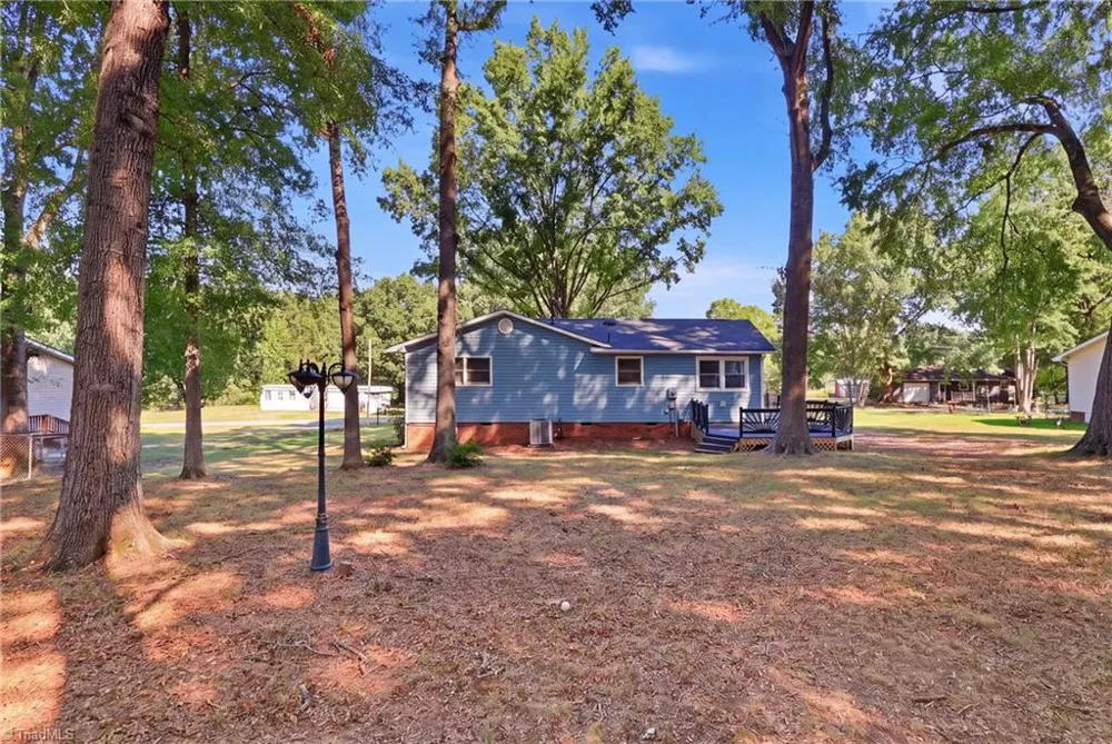 436 Elam Avenue Eden, NC 27288