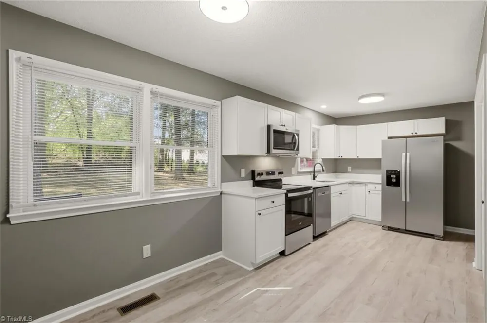 436 Elam Avenue Eden, NC 27288