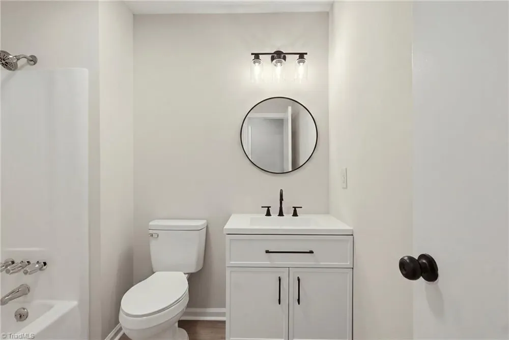 436 Elam Avenue Eden, NC 27288