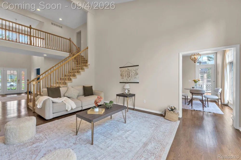 50145 Tottenham Court Canton Charter Township, MI 48187