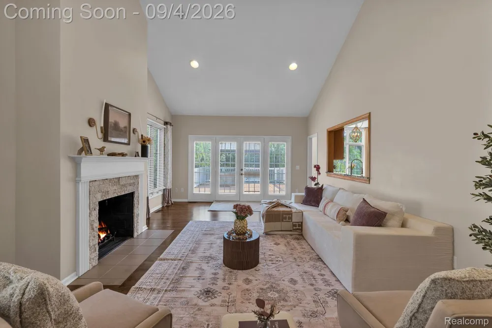 50145 Tottenham Court Canton Charter Township, MI 48187