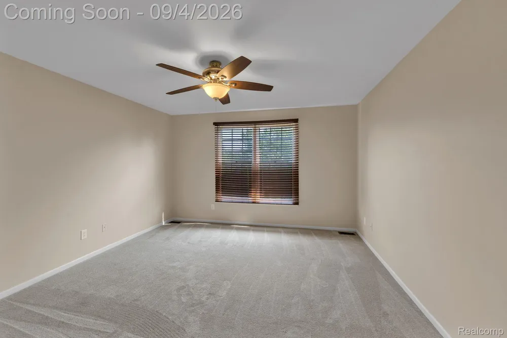 50145 Tottenham Court Canton Charter Township, MI 48187