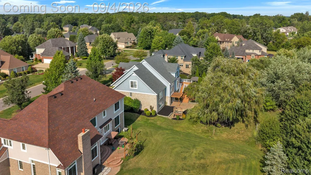 50145 Tottenham Court Canton Charter Township, MI 48187