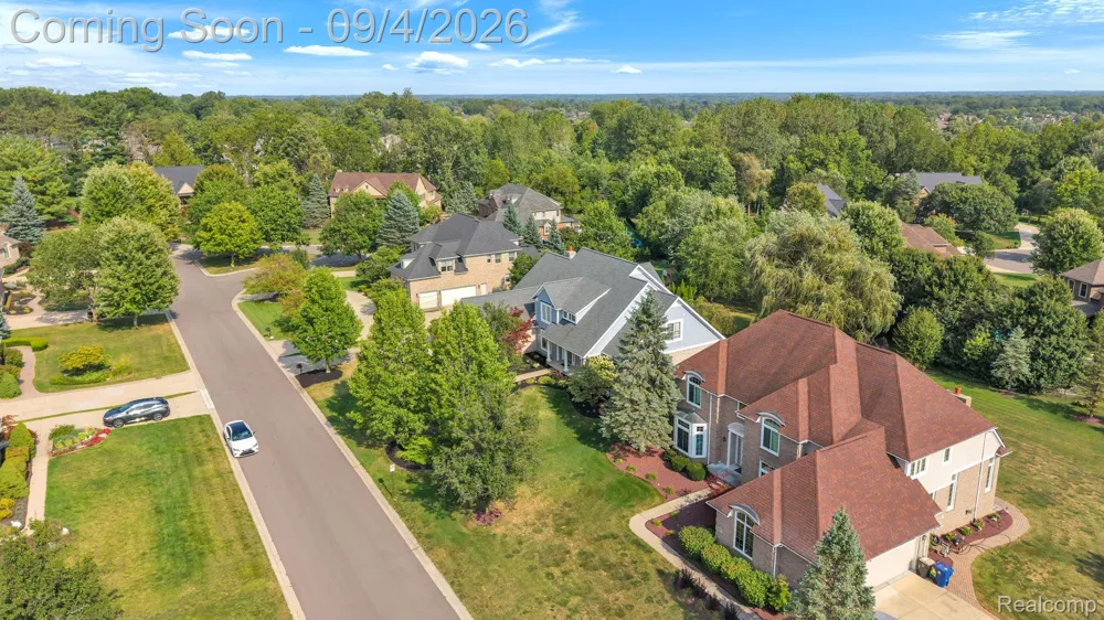 50145 Tottenham Court Canton Charter Township, MI 48187