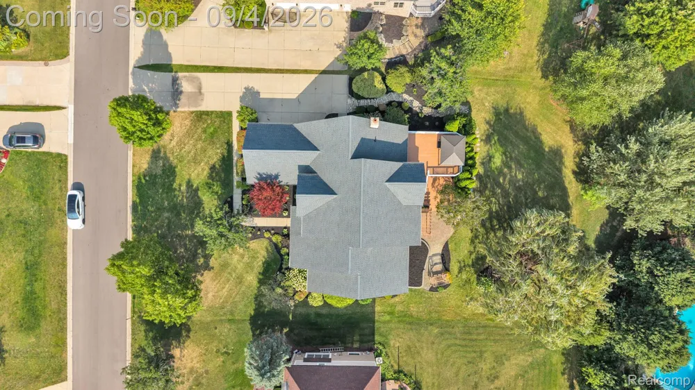 50145 Tottenham Court Canton Charter Township, MI 48187