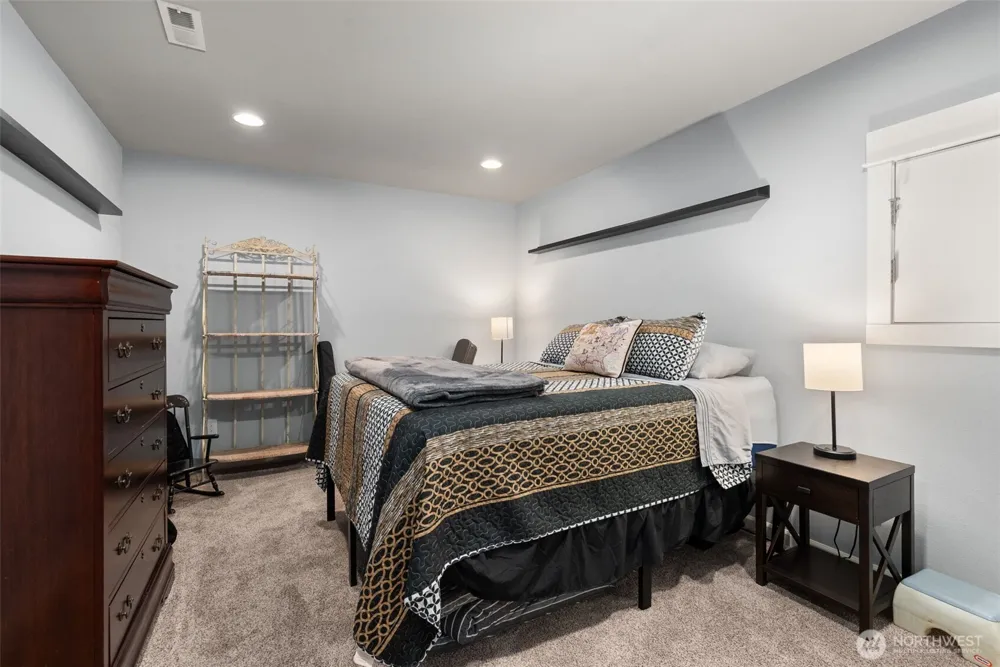 13415 185th Avenue Ct E Bonney Lake, WA 98391