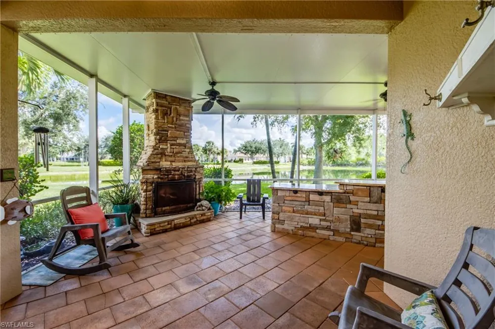 2569 Keystone Lake Drive Cape Coral, FL 33909