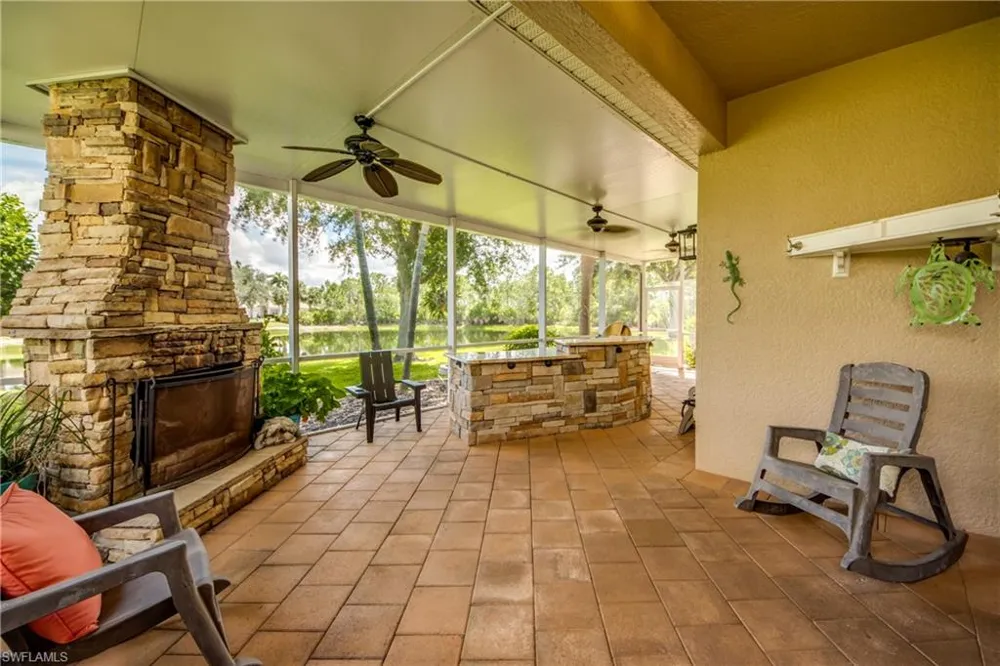 2569 Keystone Lake Drive Cape Coral, FL 33909