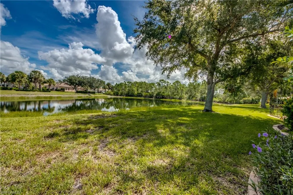 2569 Keystone Lake Drive Cape Coral, FL 33909