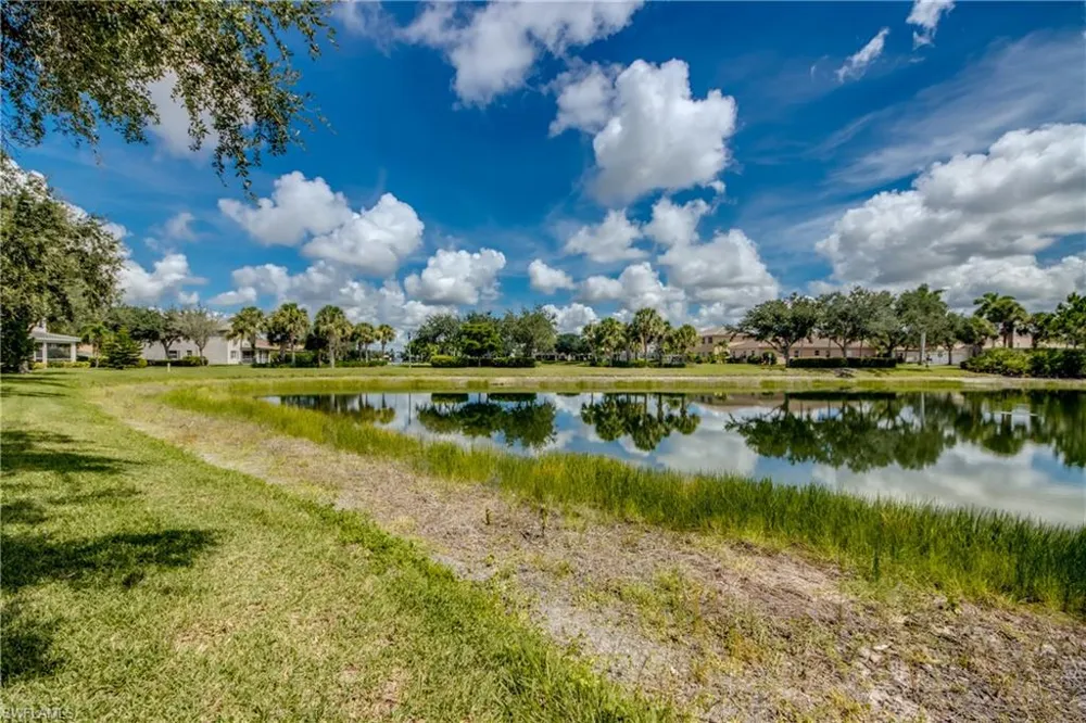 2569 Keystone Lake Drive Cape Coral, FL 33909
