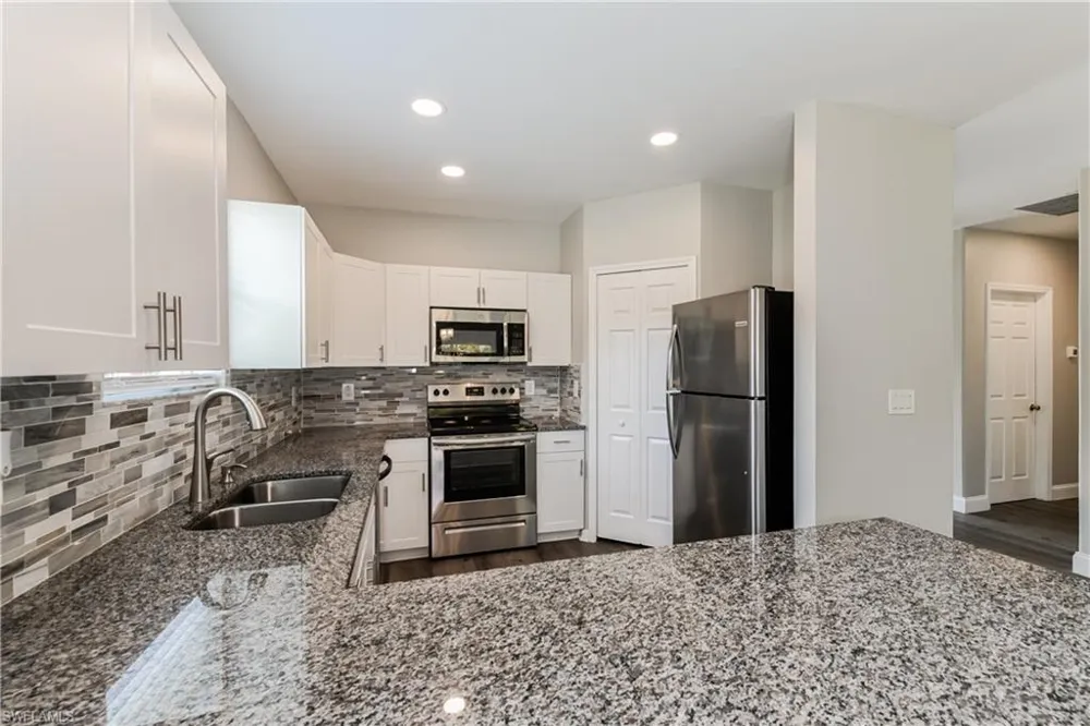 3608 39th Street SW Lehigh Acres, FL 33976