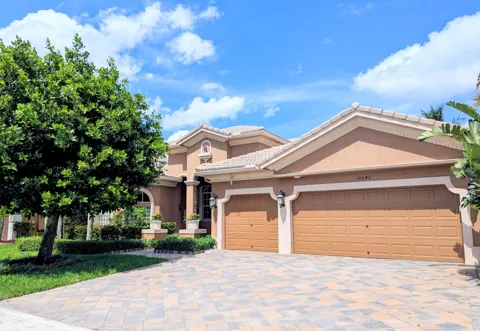 10640 Oak Meadow Lane