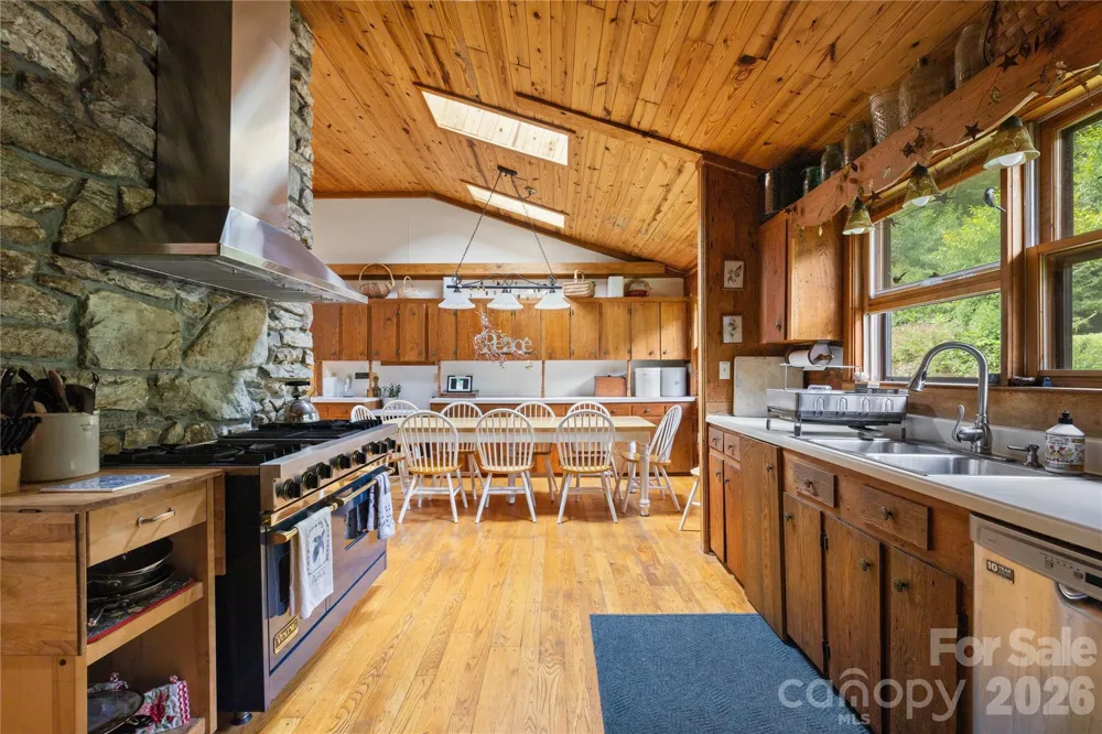1061 Indian Trail Road Mars Hill, NC 28754