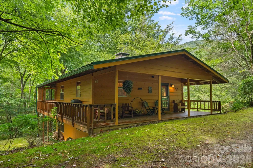 1061 Indian Trail Road Mars Hill, NC 28754