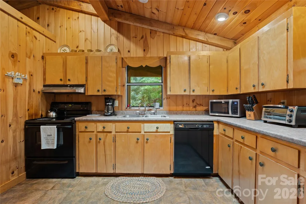 1061 Indian Trail Road Mars Hill, NC 28754